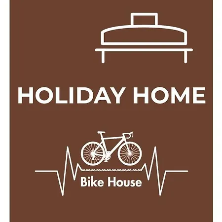 Apartment Bike House 4 